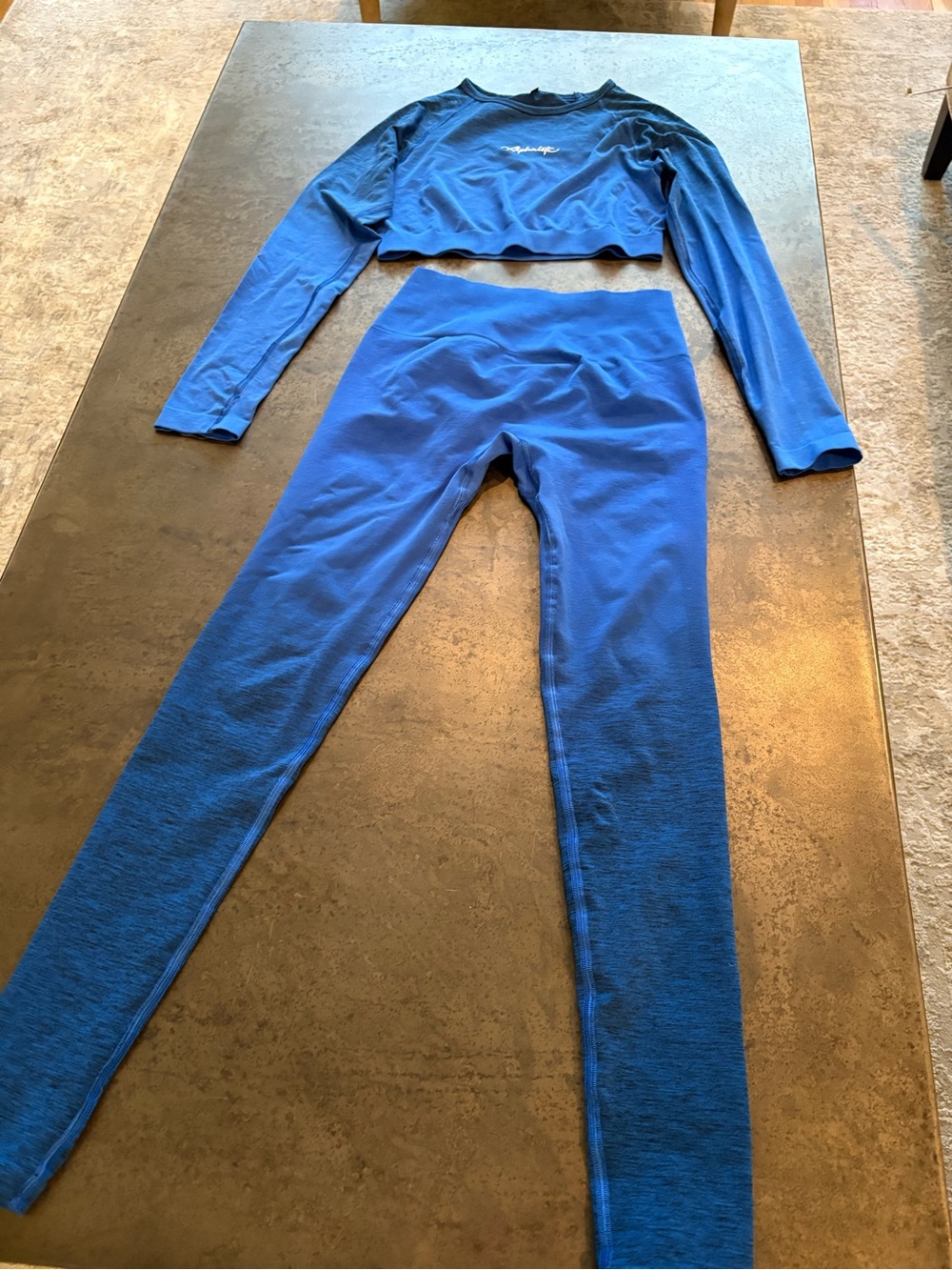 Alphalete size S  Two-Piece Set - Long Sleeve Crop Top & High-Waist Leggings